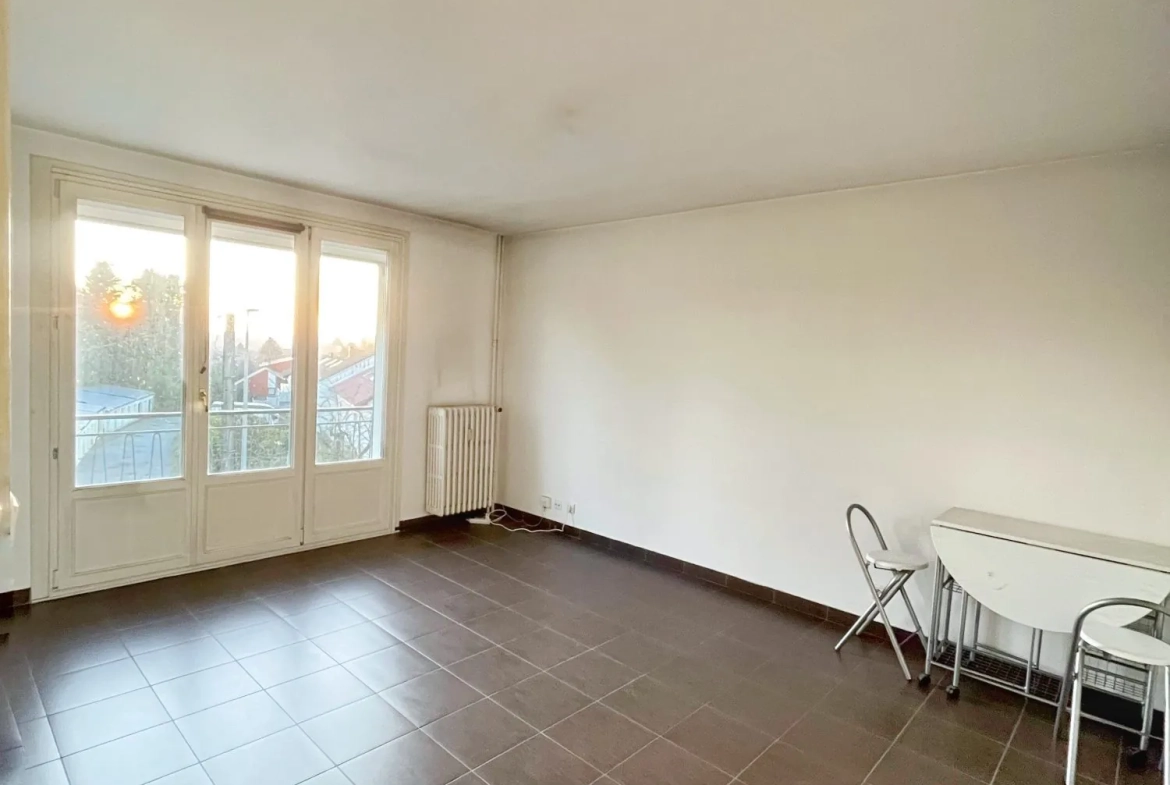 Bel appartement lumineux avec balcon à Belfort – Idéal investissement ou résidence principale 