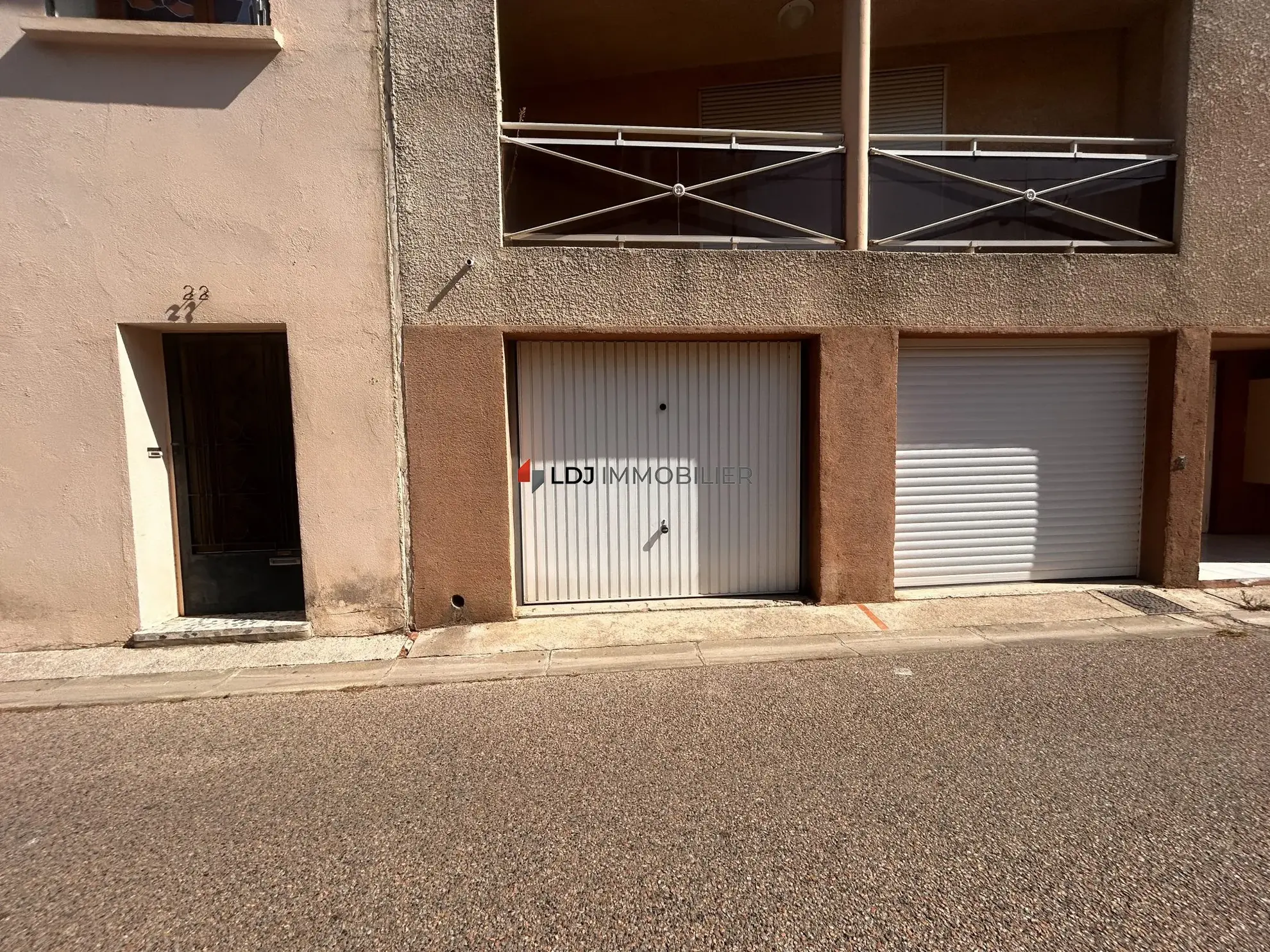 Garage 21,3 m² avec eau et électricité à Argelès-sur-Mer 