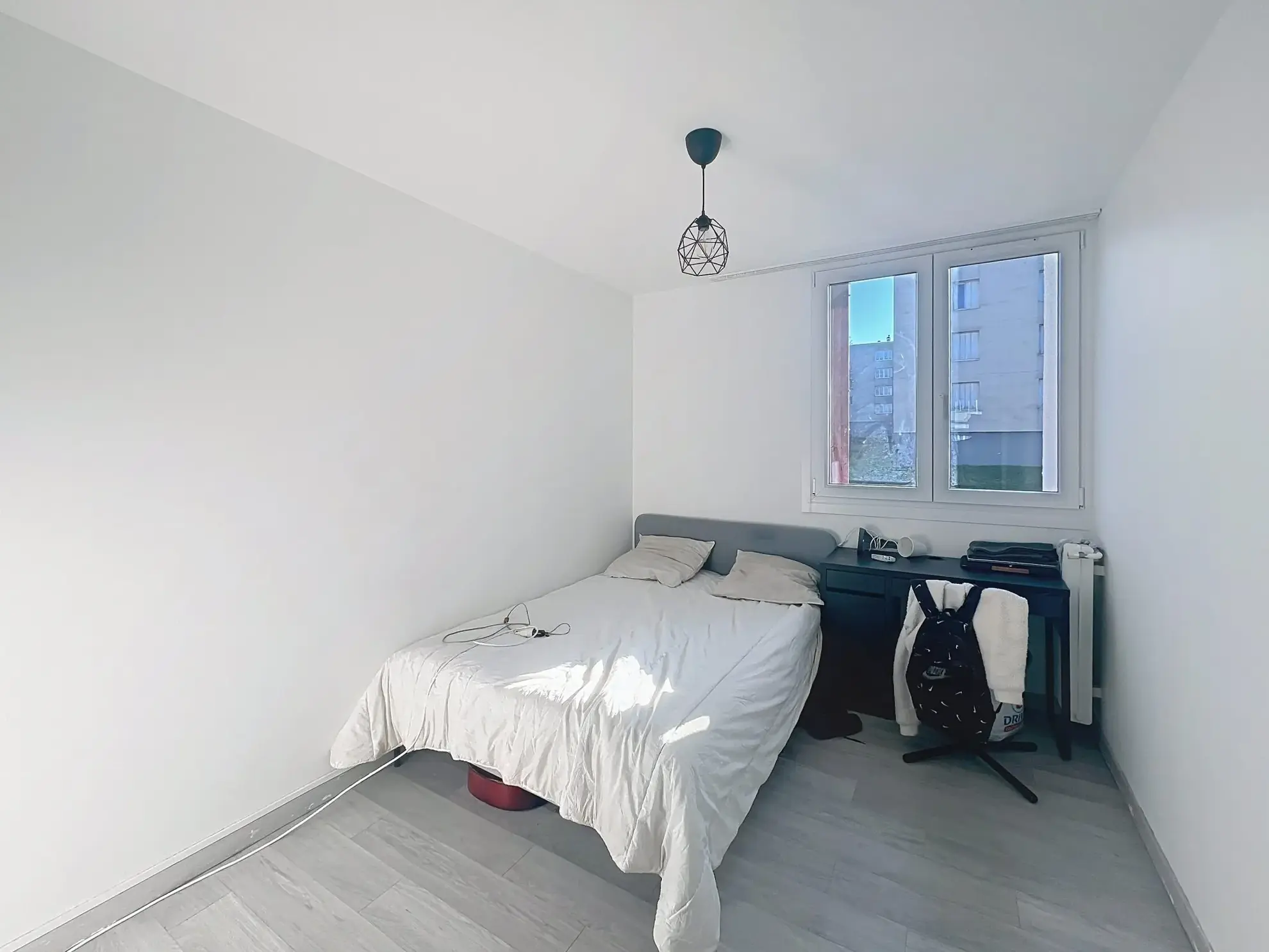 Investissez dans un appartement T4 rénové avec balcon et cave à Saint-Brieuc 
