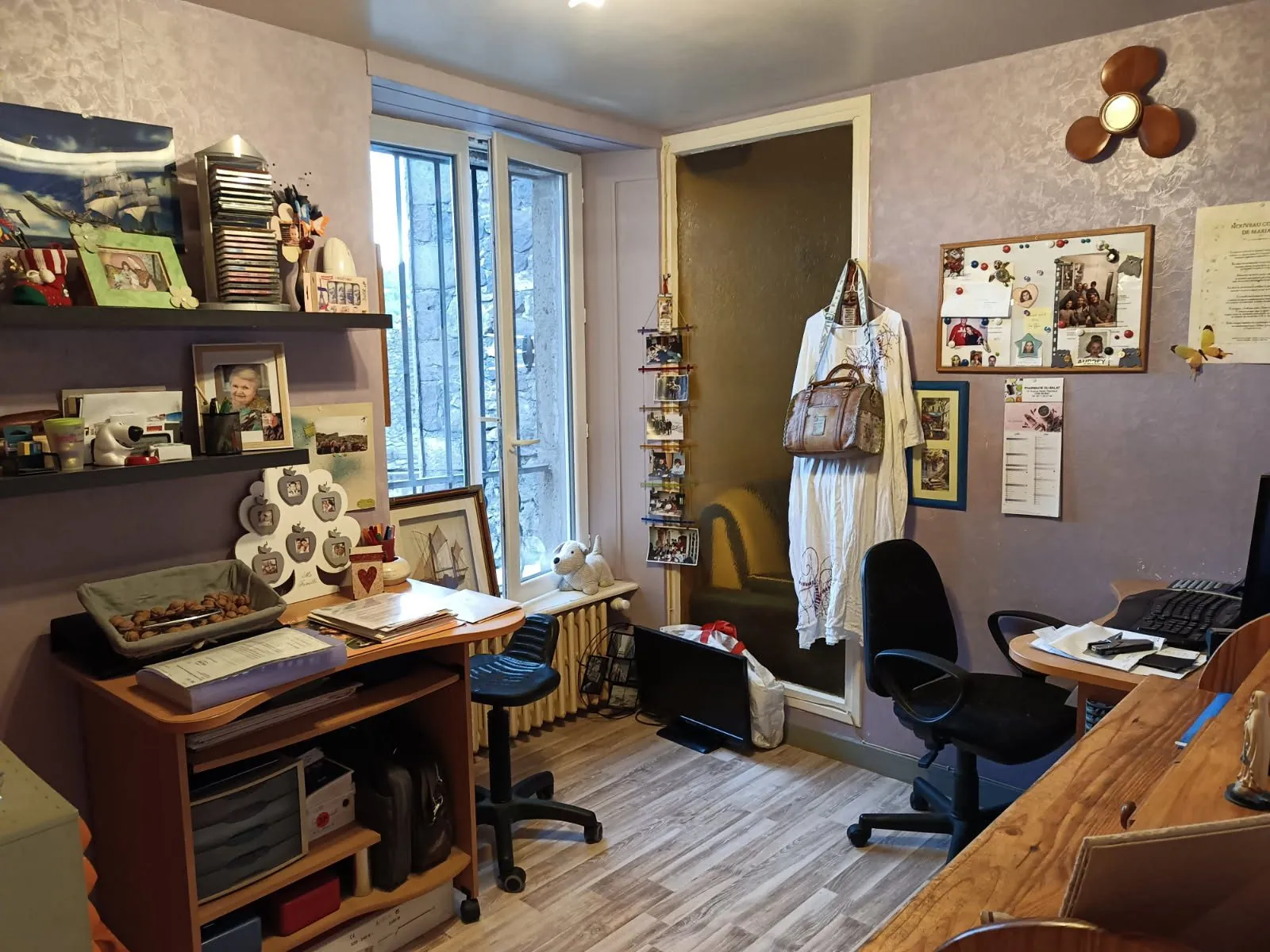 Fonds de commerce bar-restaurant avec logement à Murat, Cantal - Affaire à saisir 