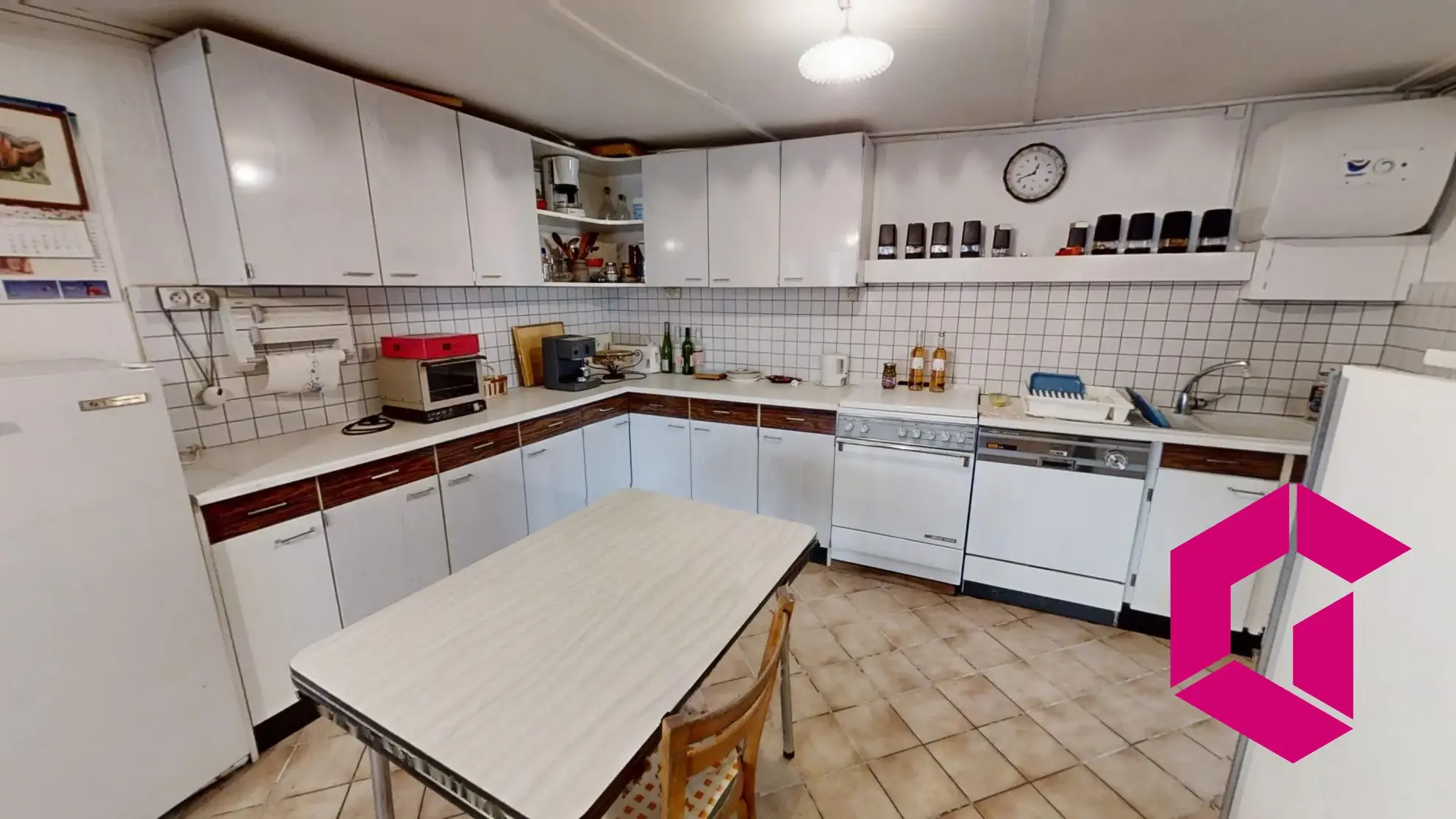 Maison 4 pièces de 75 m² à Saint-Georges-d'Aurac, proche du village 