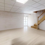 Maison de ville à Brioude avec terrasse et potentiel de studio ou commerce