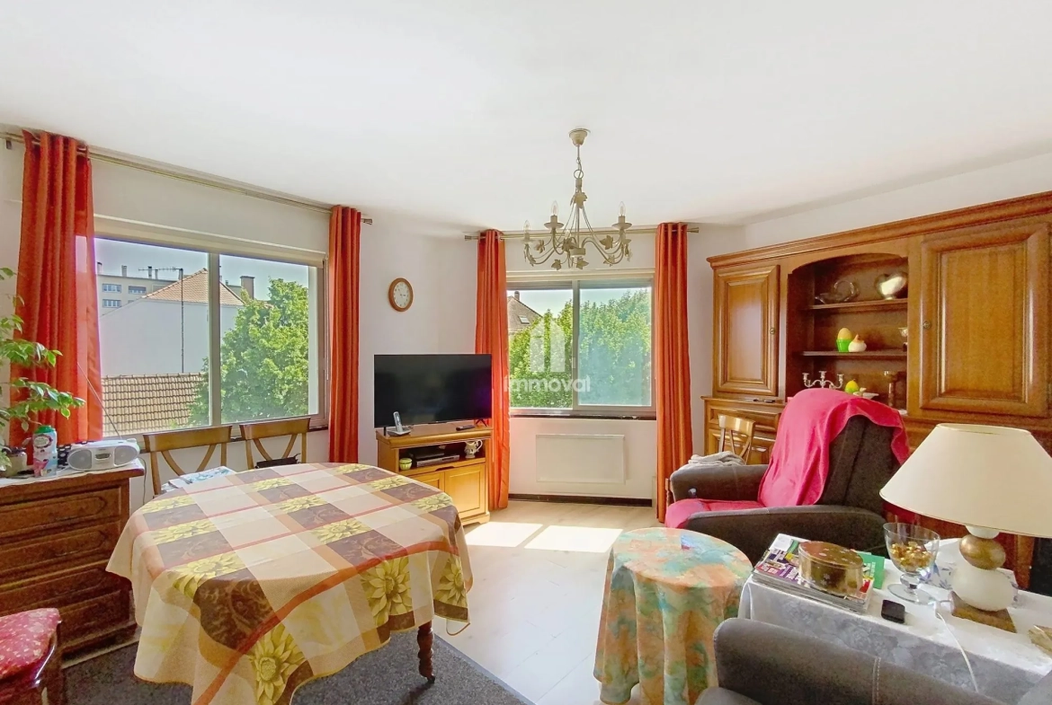 Appartement 2 pièces à Strasbourg Robertsau - 60,19 m² avec parking et cave 