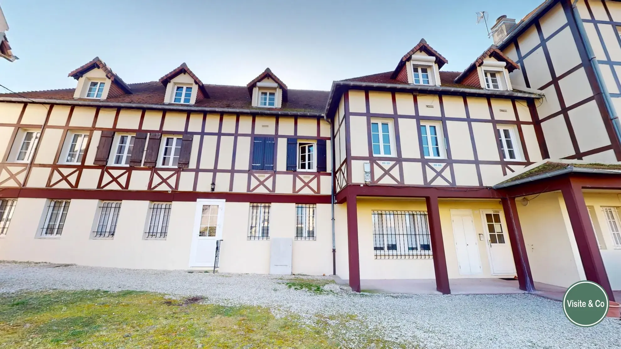 Appartement T1 meublé à Dives-sur-Mer - Idéal investissement ou résidence 