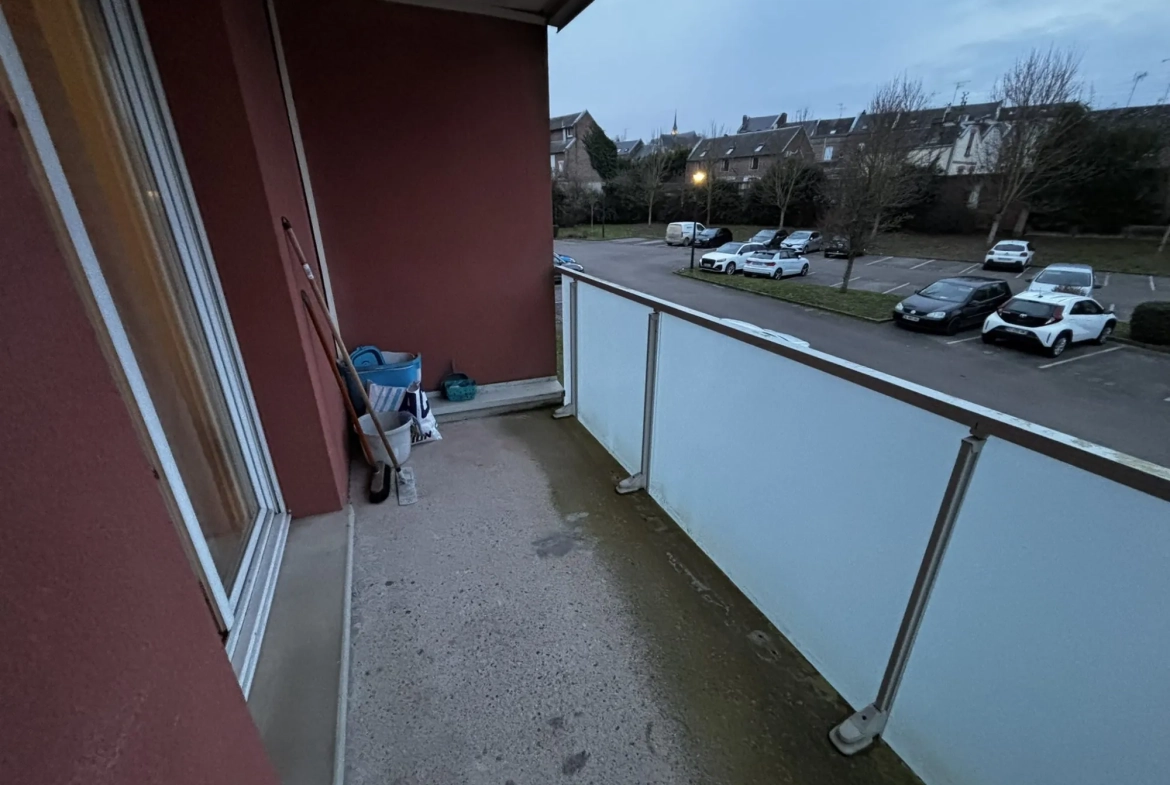 Appartement T3 de 61,65 m² à Saint-Quentin – Investissement locatif avec parking 