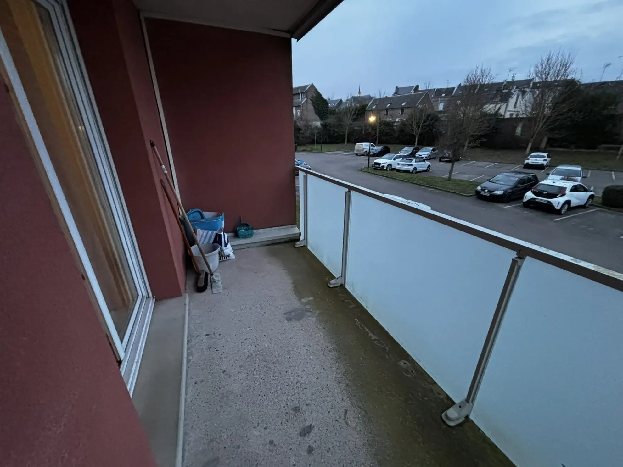 Appartement T3 de 61,65 m² à Saint-Quentin – Investissement locatif avec parking 