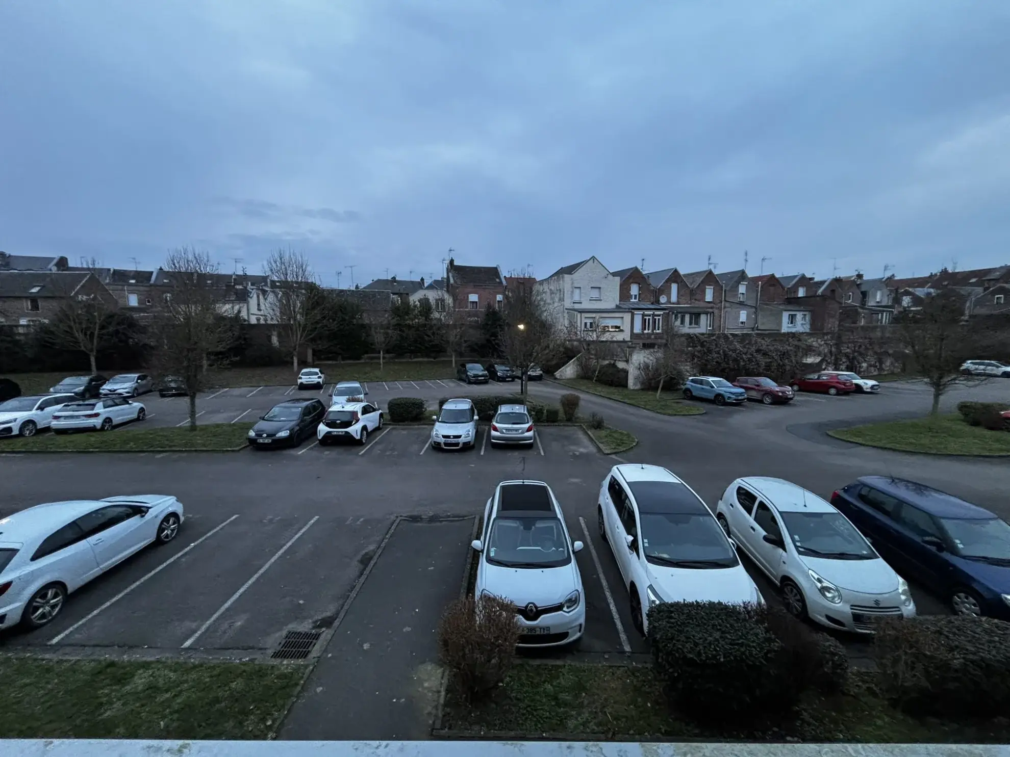 Appartement T3 de 61,65 m² à Saint-Quentin – Investissement locatif avec parking 