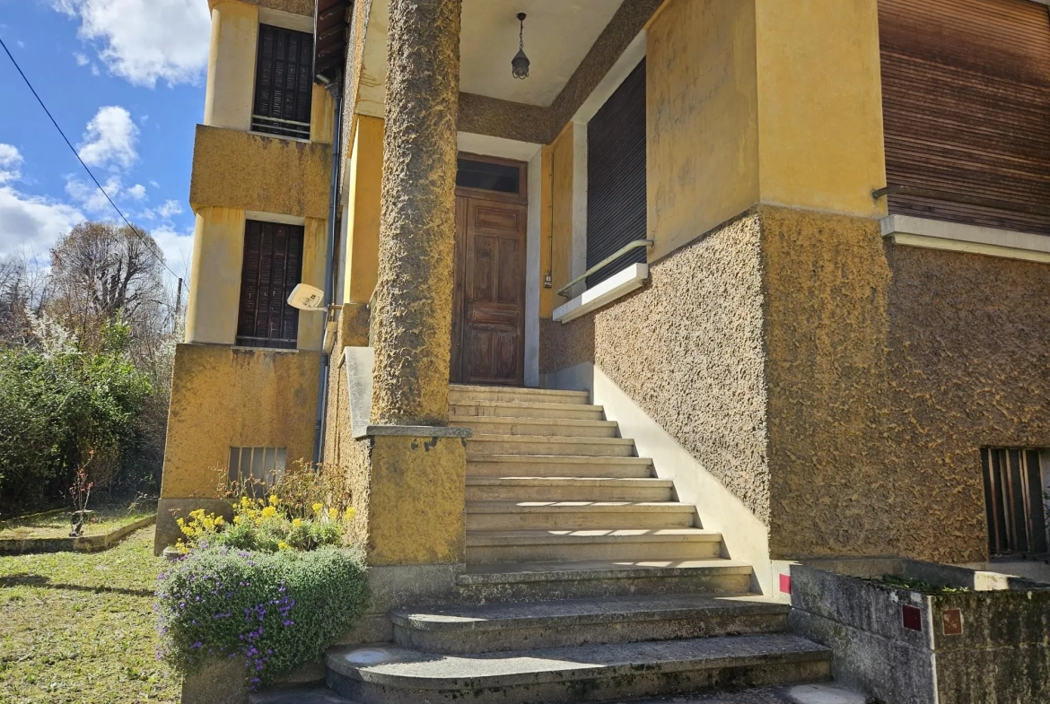 Appartement T5 avec jardin et sous-sol à Voiron 