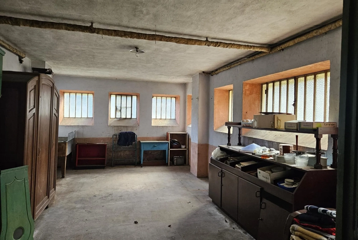 Appartement T5 avec jardin et sous-sol à Voiron 