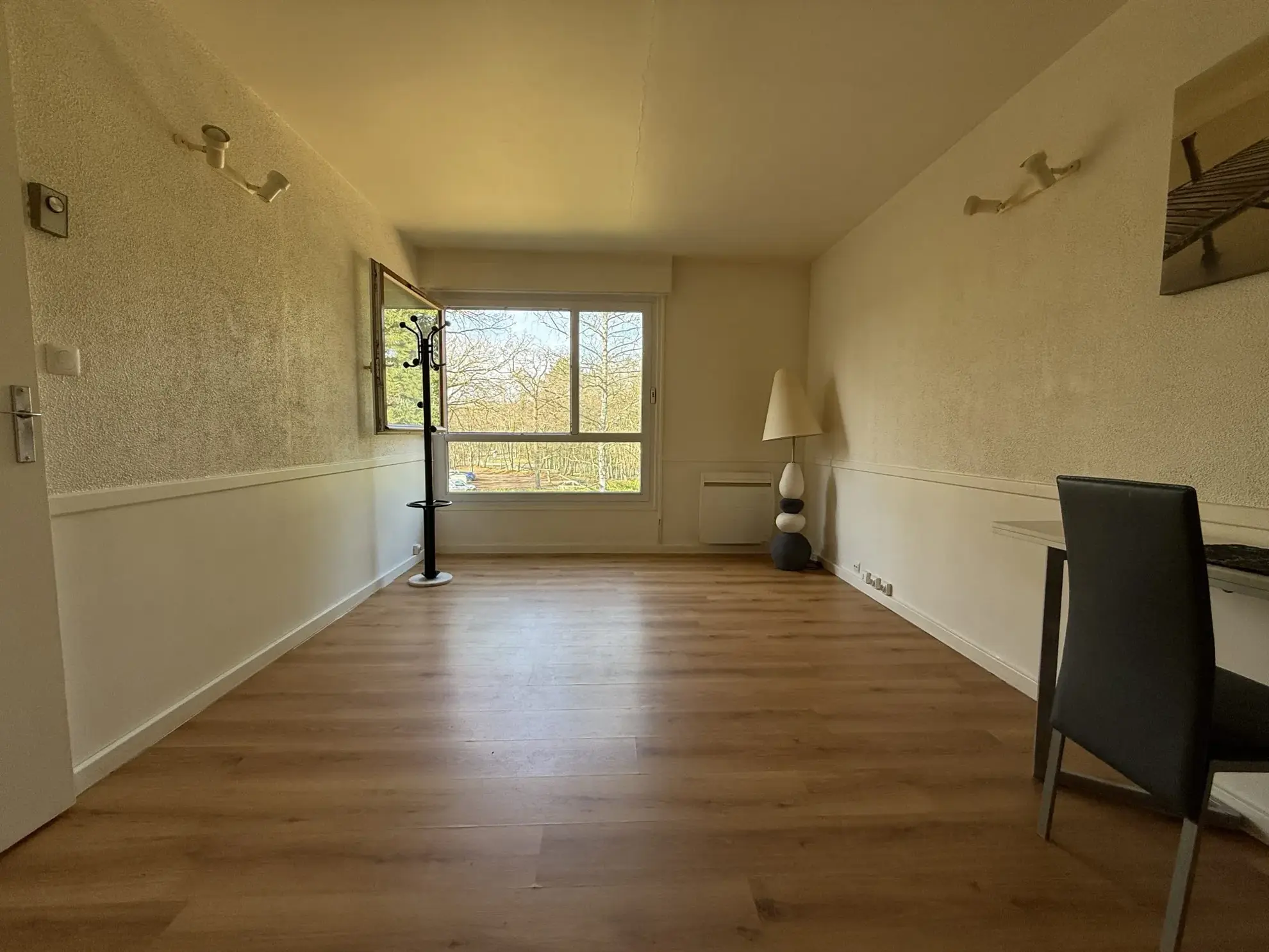 Charmant appartement T2 avec vue sur parc à Lamorlaye – 60260 