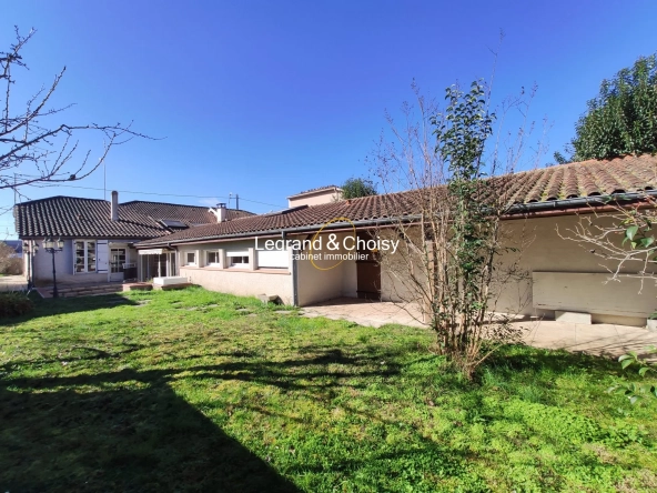 Maison de ville de 143 m² avec jardin à Agen à vendre