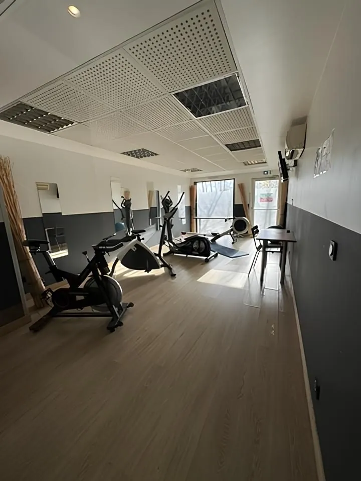 Studio meublé à vendre à Bordeaux Lac, parfait pour investissement locatif de 22 m² 