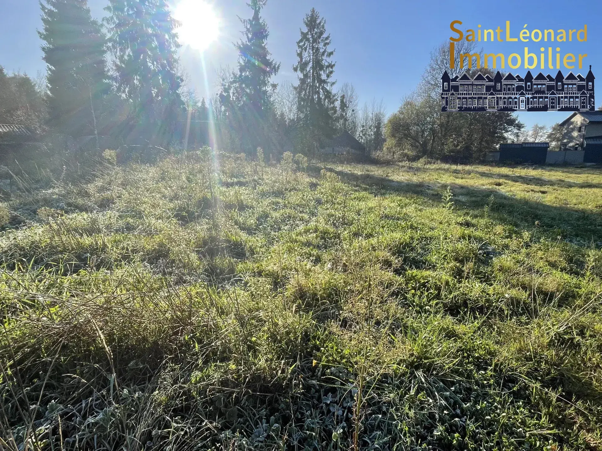 Terrain constructible de 502 m² à Lecousse, environnement paisible 
