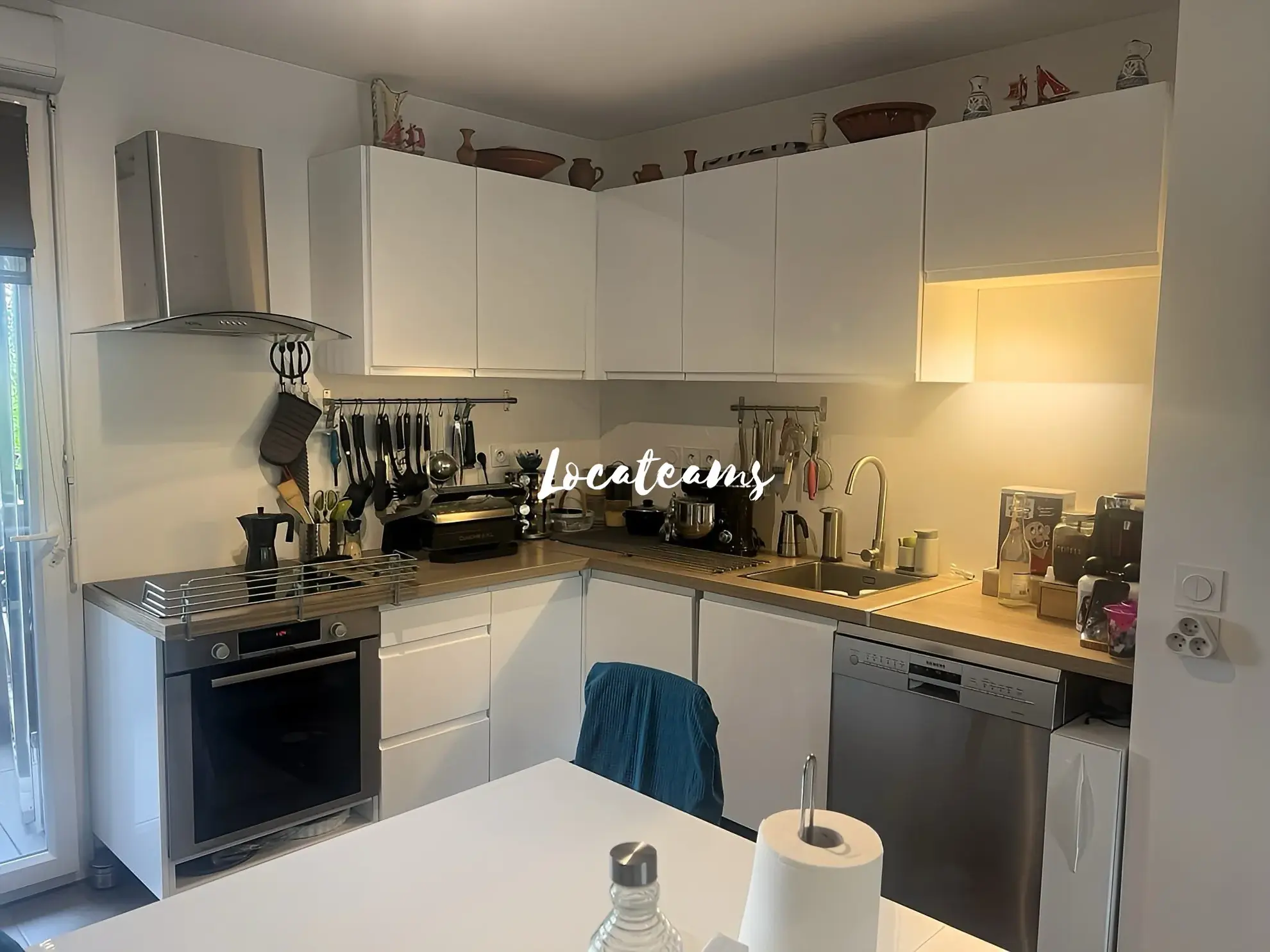 Appartement T3 lumineux de 67 m² avec terrasse et parking à Marseille 