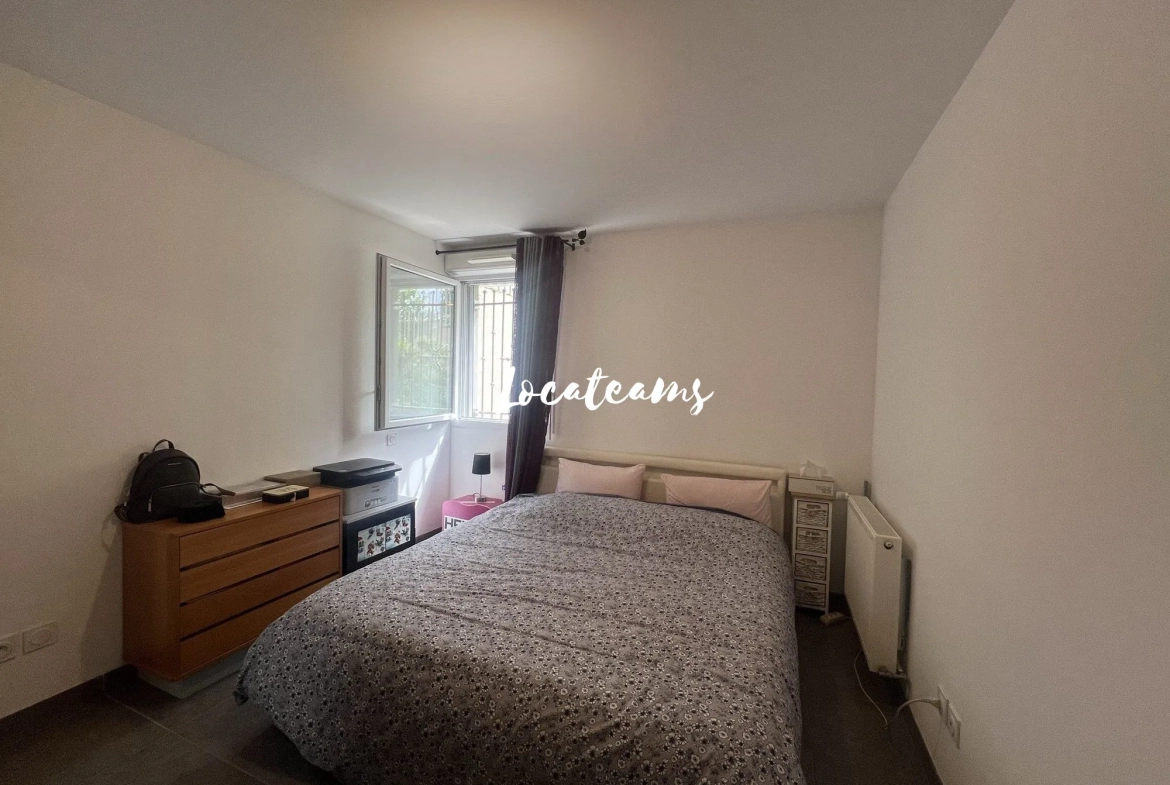 Appartement T3 lumineux de 67 m² avec terrasse et parking à Marseille 