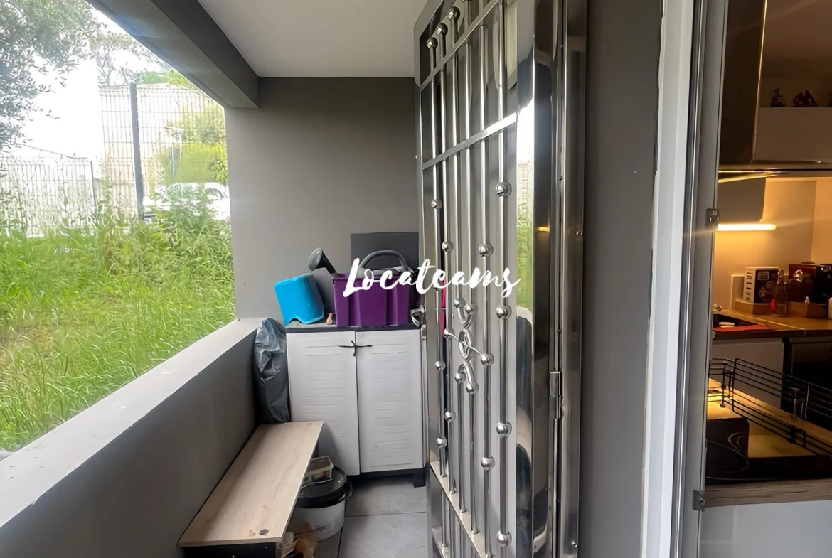 Appartement T3 lumineux de 67 m² avec terrasse et parking à Marseille 