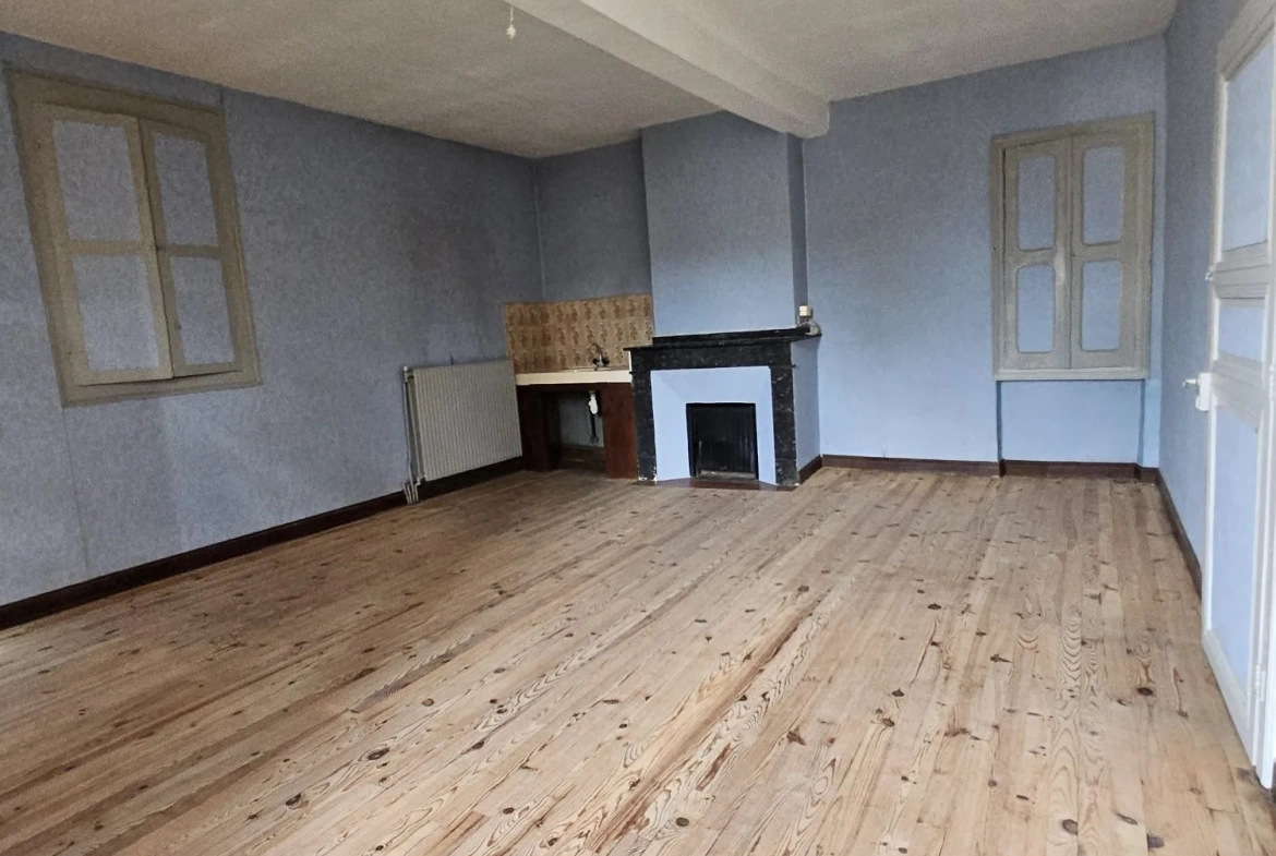 Maison à rénover à Pamiers, charme et potentiel au bord de l'Ariège 
