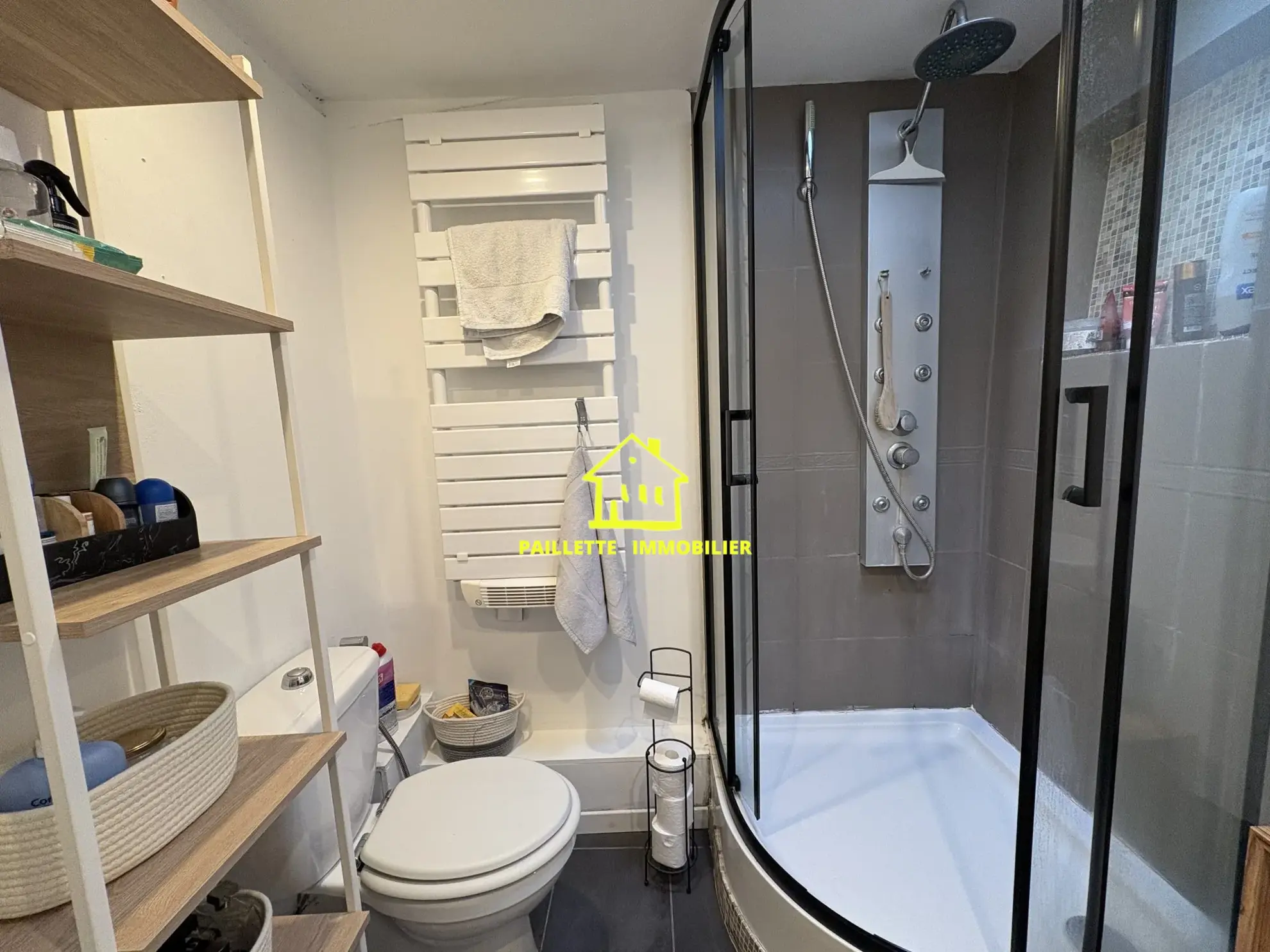 Maison de ville à Octeville-sur-Mer – 1 chambre, sans travaux, centre bourg 