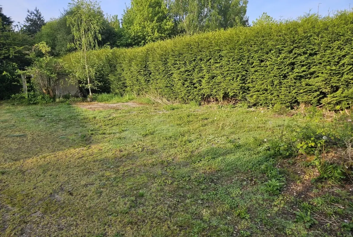 Terrain constructible de 628 m² à Laillé – Viabilisé, plein sud, hors lotissement 