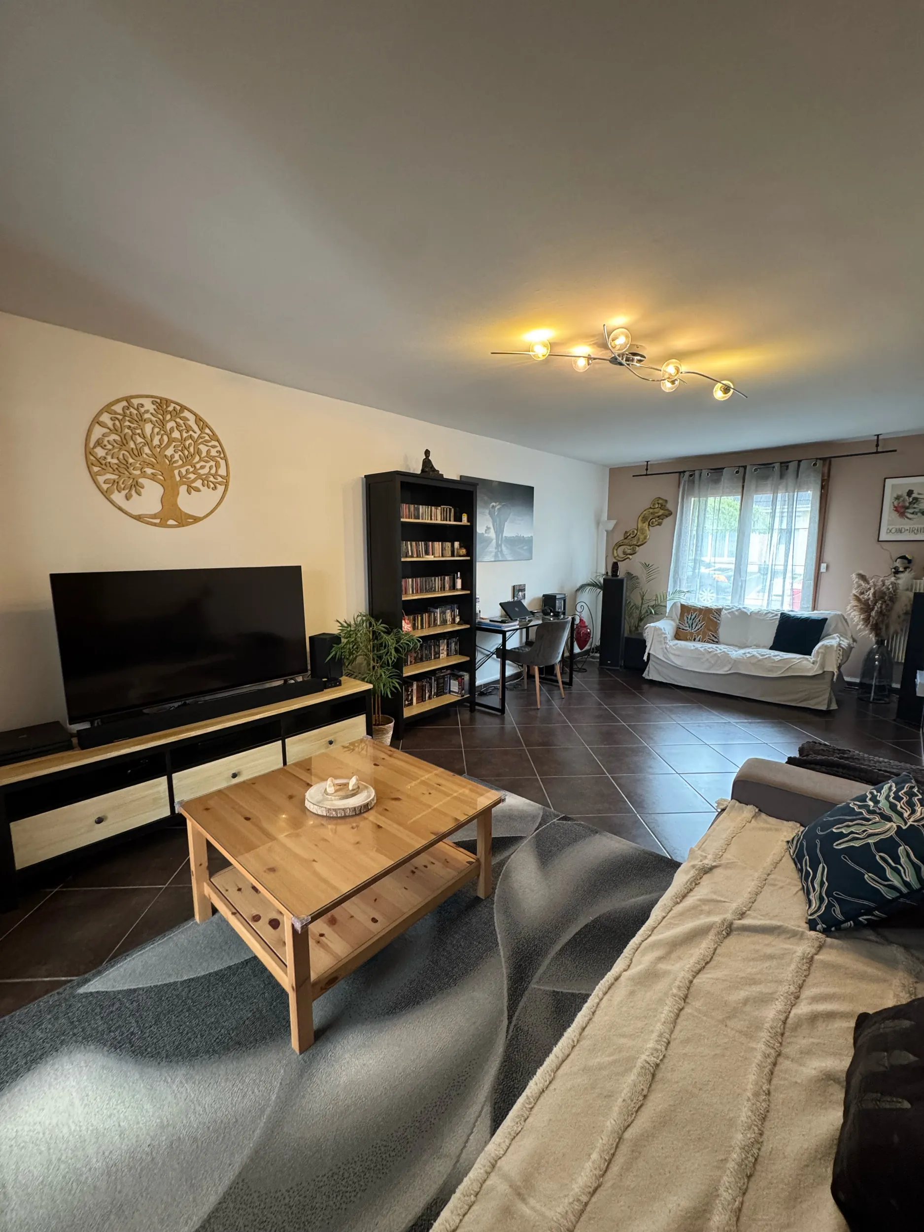 Charmante maison de 105 m² avec jardin, véranda et garage à Haulchin 