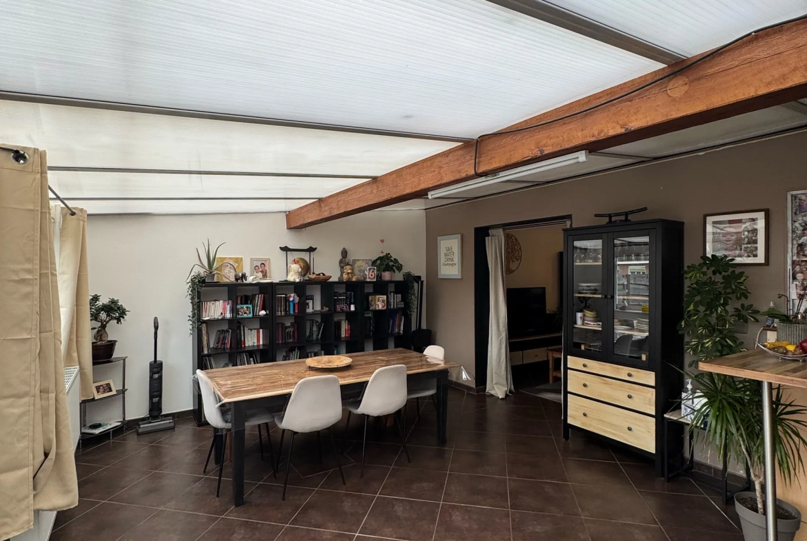 Charmante maison de 105 m² avec jardin, véranda et garage à Haulchin 
