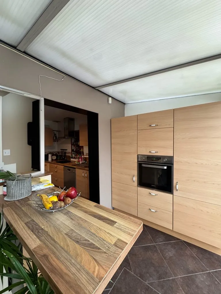 Charmante maison de 105 m² avec jardin, véranda et garage à Haulchin 