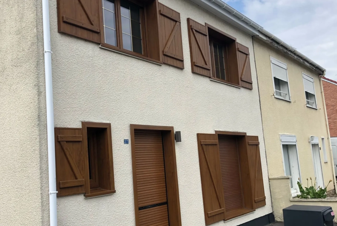 Charmante maison de 105 m² avec jardin, véranda et garage à Haulchin 