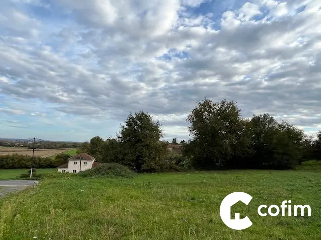 Terrain viabilisé à vendre proche de Thèze - Opportunité à Petit Prix 
