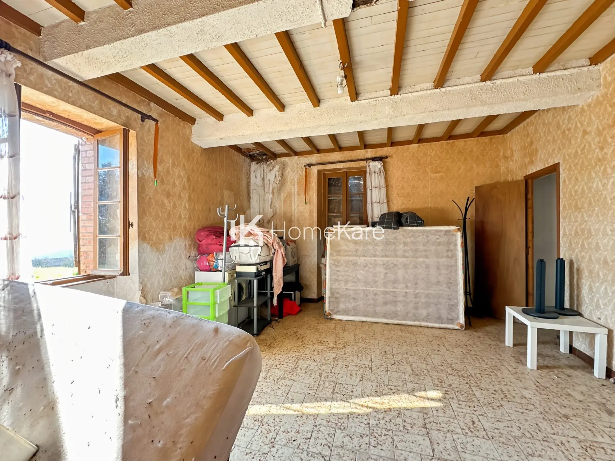 Corps de ferme à rénover avec vue imprenable sur les Pyrénées à Saint Araille 