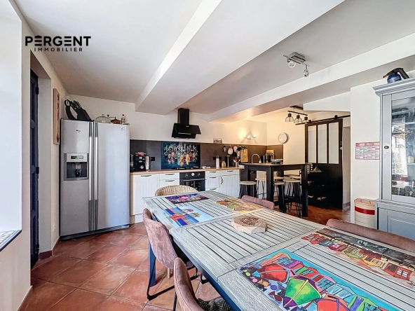 Vente maison de village de 132 m² avec terrasse, jardin et dépendance à La Francheville
