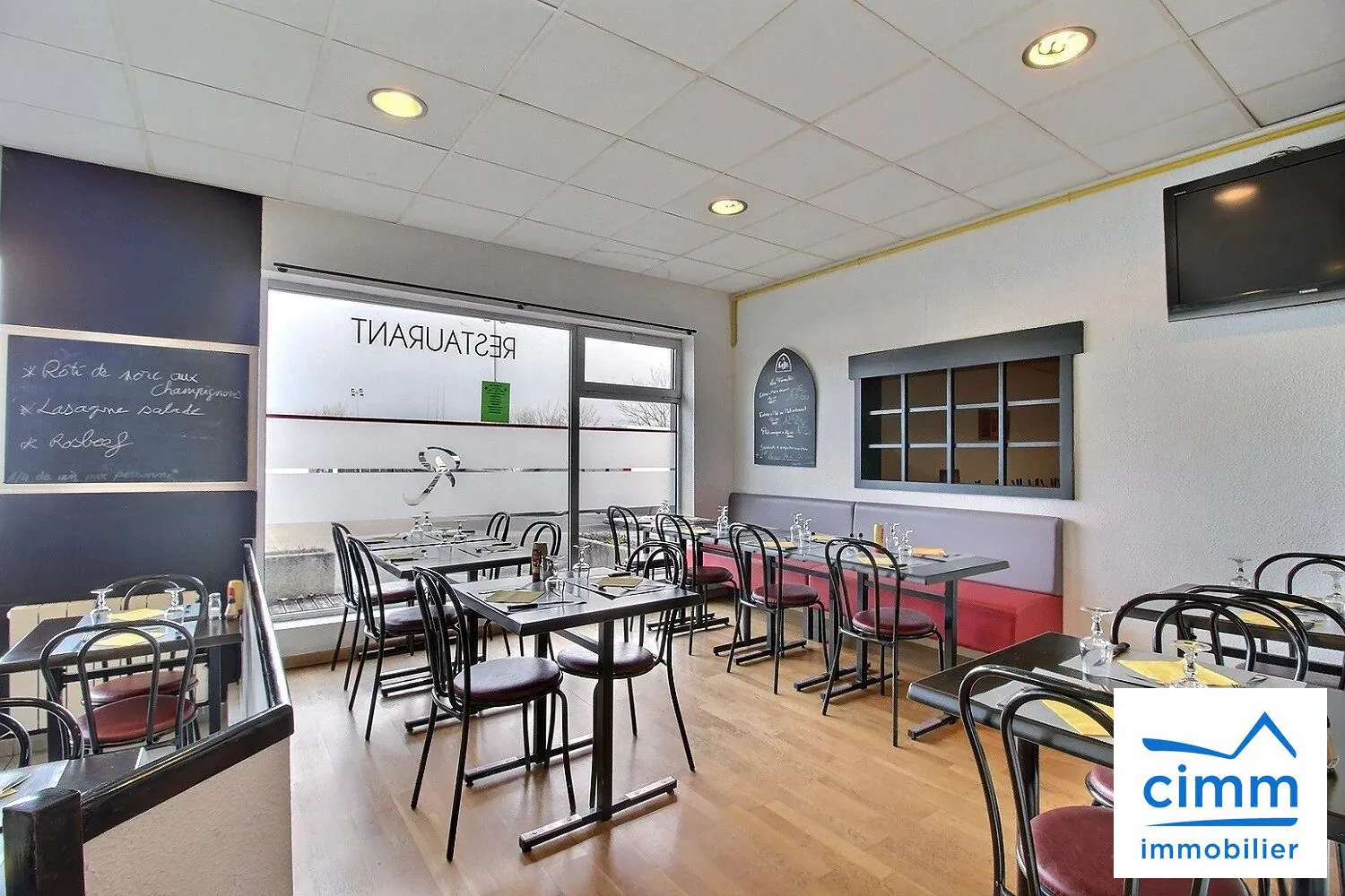 Restaurant avec 110 places et terrasse à vendre près de Rennes 
