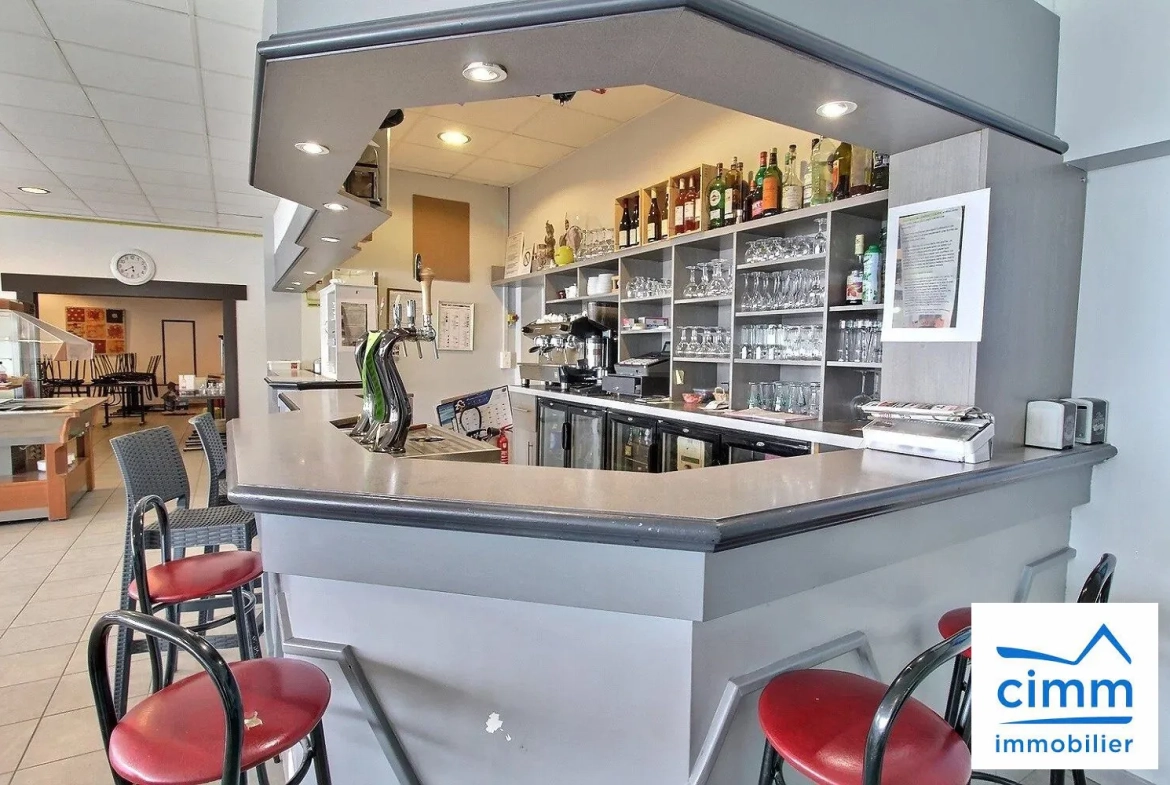 Restaurant avec 110 places et terrasse à vendre près de Rennes 
