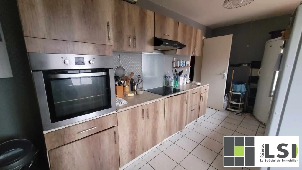 Charmante maison familiale à Ferrière-la-Grande avec jardin et potentiel
