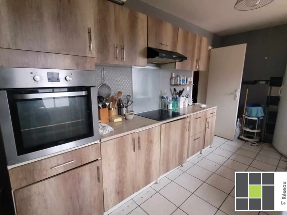 Charmante maison familiale à Ferrière-la-Grande avec jardin et potentiel
