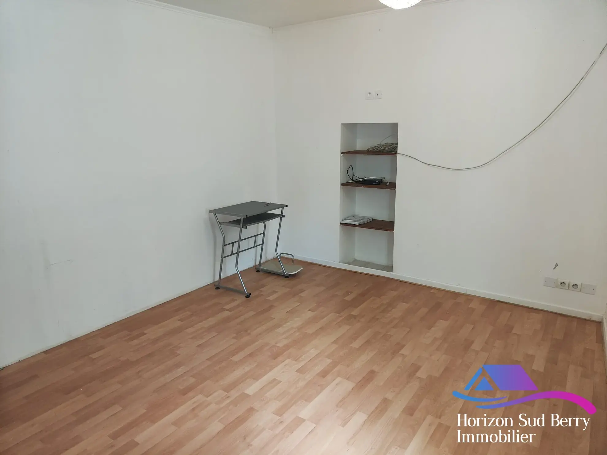 Chambre 1 Charmante maison de bourg de 95 m² avec cour à Nohant-Vic 