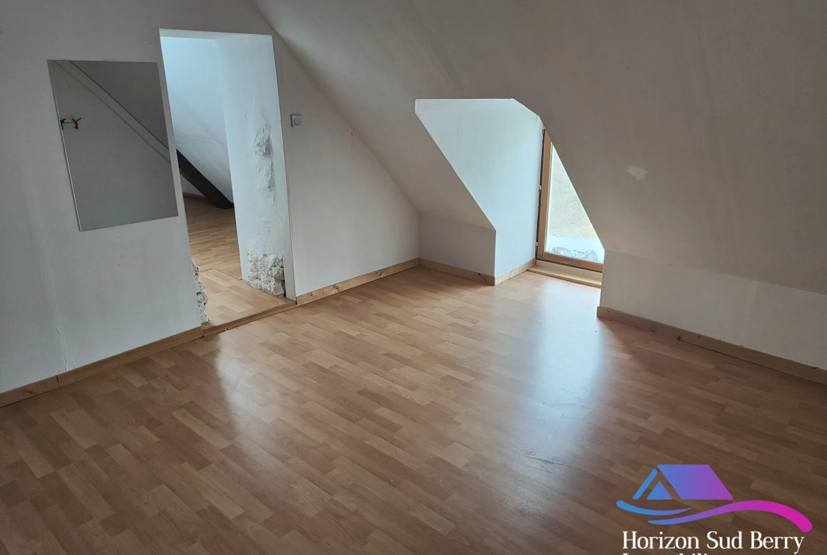 Chambre 3 Charmante maison de bourg de 95 m² avec cour à Nohant-Vic 