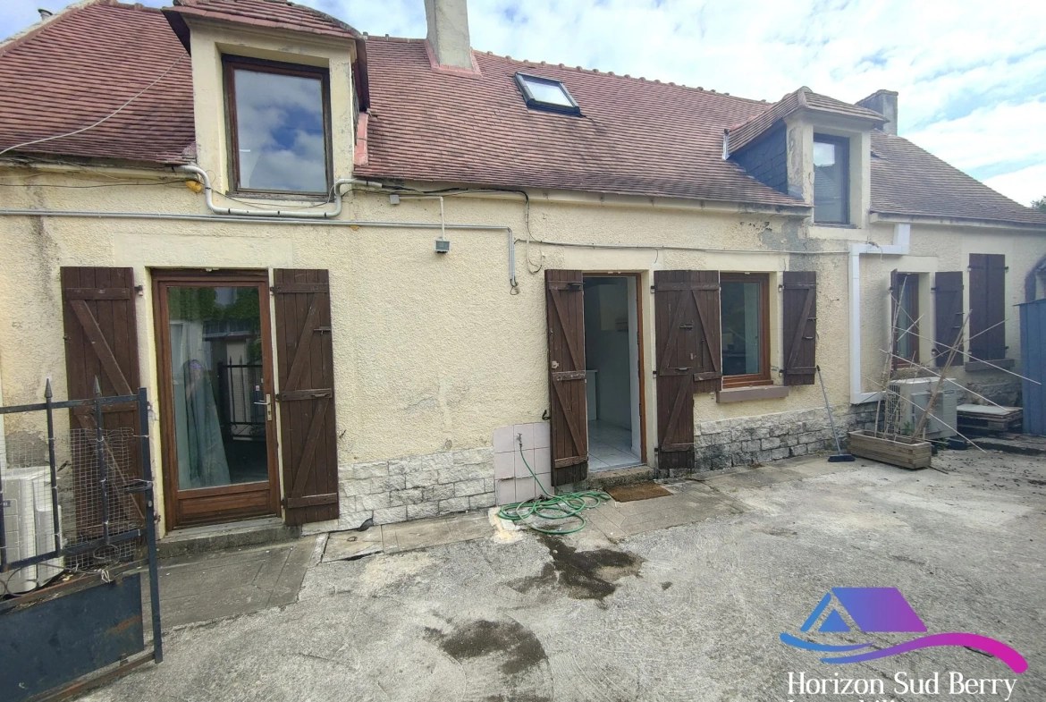 Façade avant Charmante maison de bourg de 95 m² avec cour à Nohant-Vic 