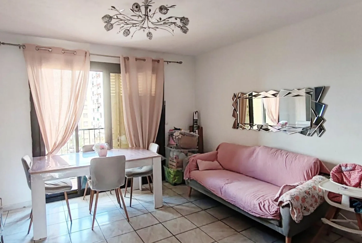 Appartement à vendre à Marseille avec forte rentabilité de 7,9 % 