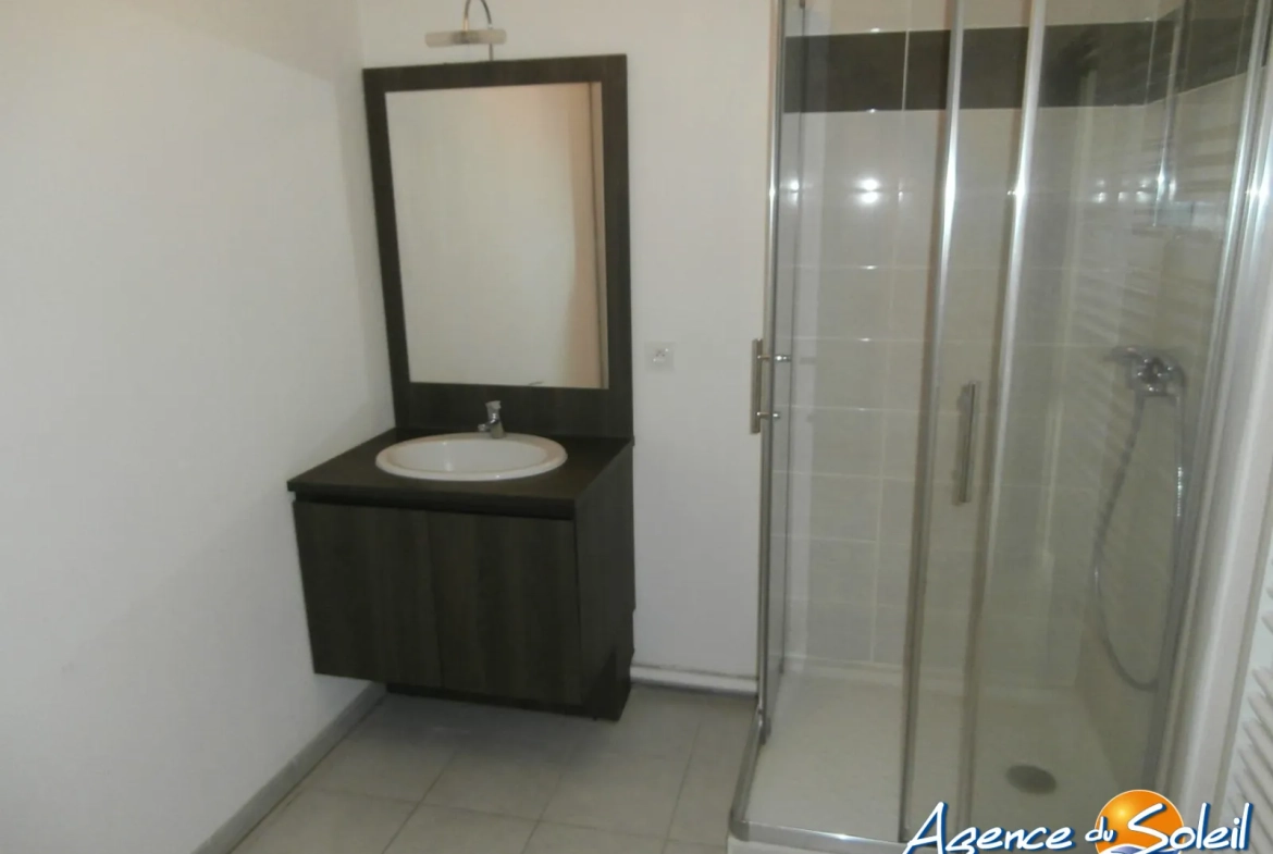 Appartement T3 avec balcon à Béziers, secteur Courondelle, résidence sécurisée 