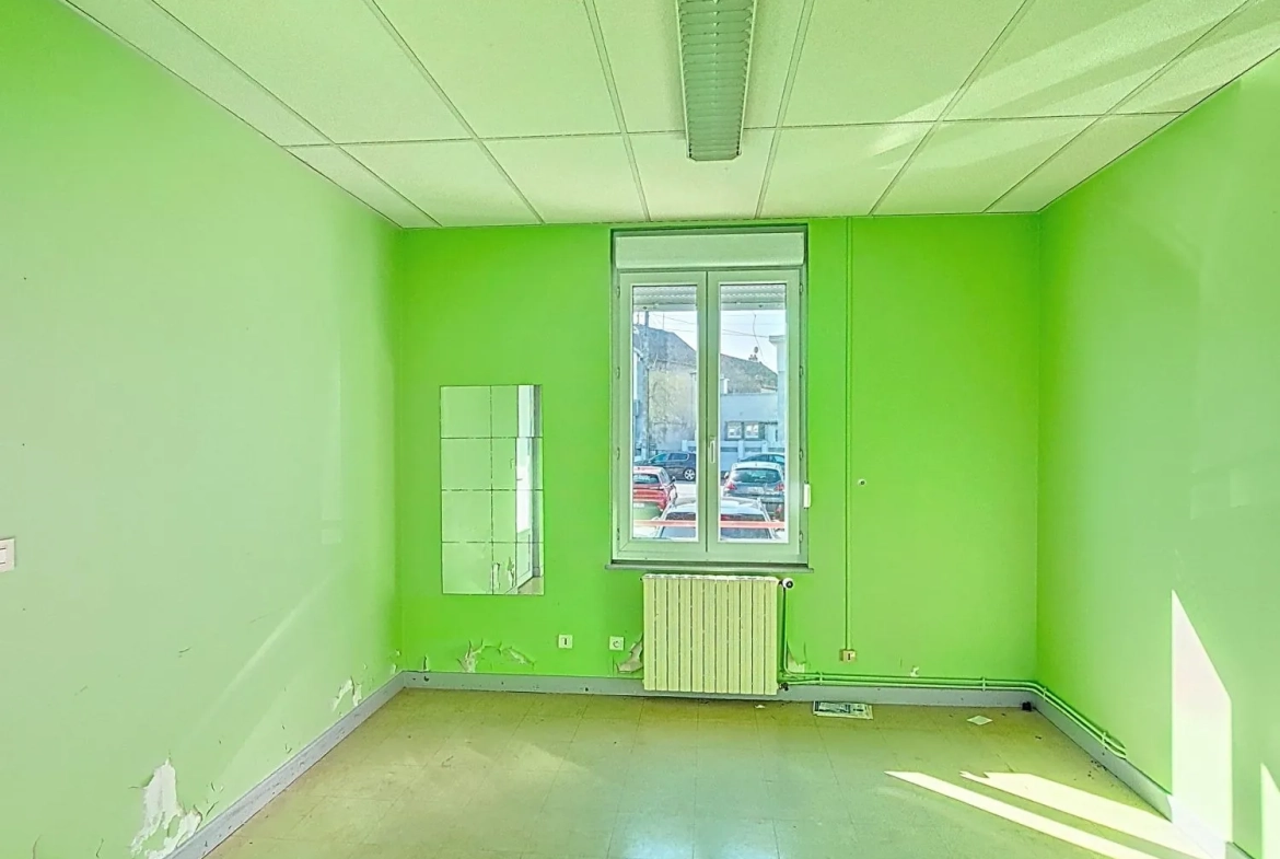 Immeuble à vendre à Gueugnon avec potentiel de location et travaux à prévoir 