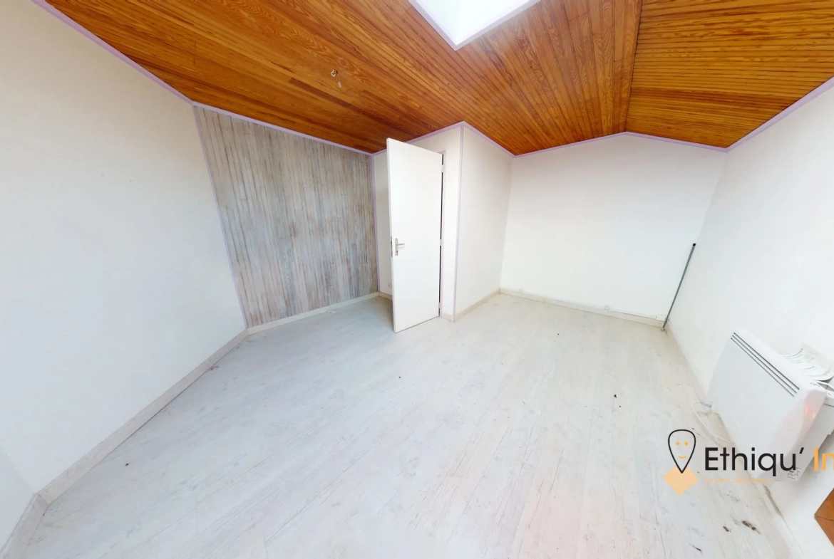 Maison familiale de 170m² avec garage et cour intime à Colombé-la-Fosse 