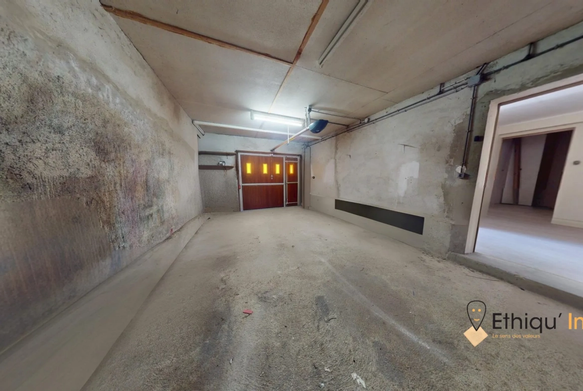 Maison familiale de 170m² avec garage et cour intime à Colombé-la-Fosse 