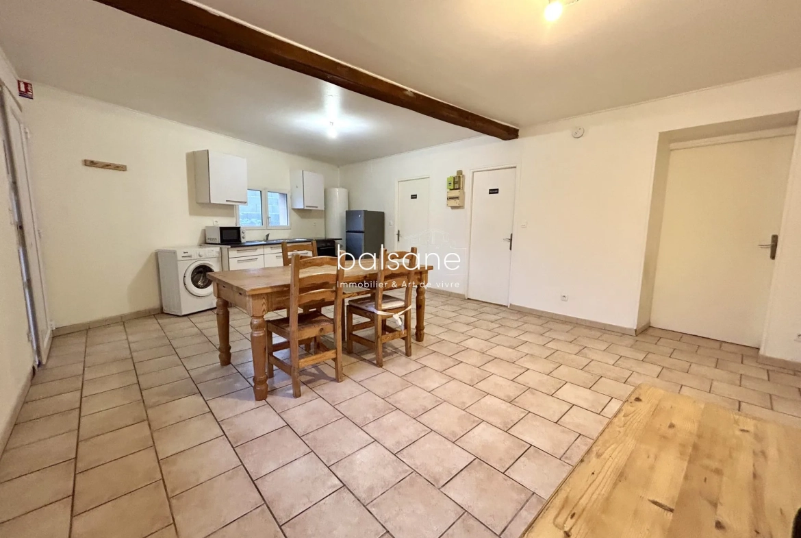 À vendre appartement de 53 m² avec accès privatif à Radepont 