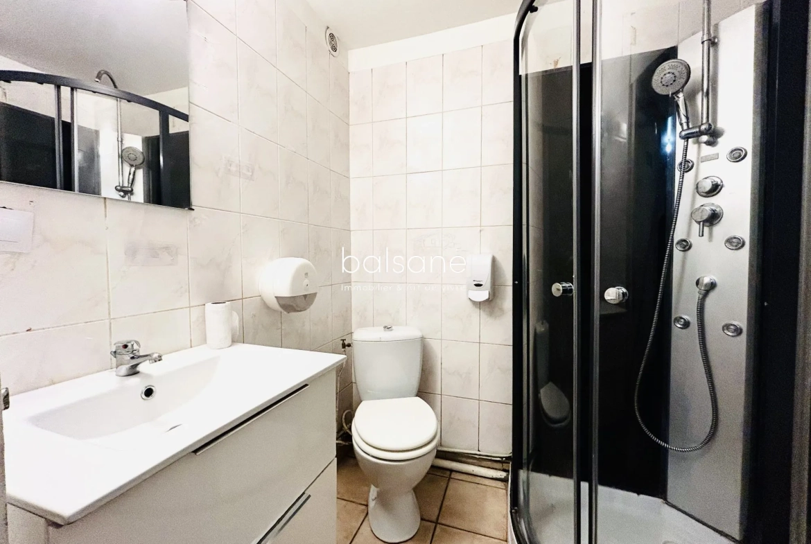 À vendre appartement de 53 m² avec accès privatif à Radepont 