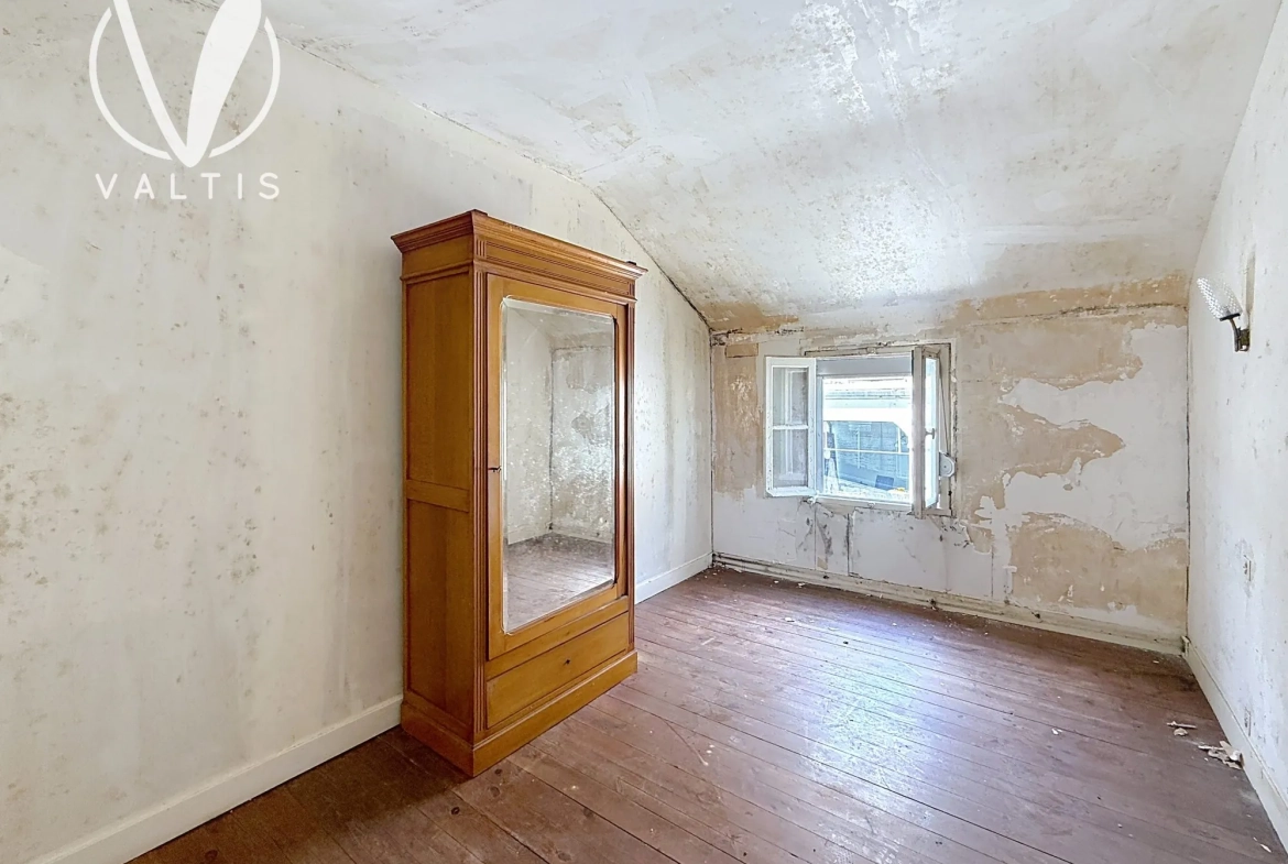 Maison à rénover de 40 m² à Saint-Cast-le-Guildo, proche plage et port 