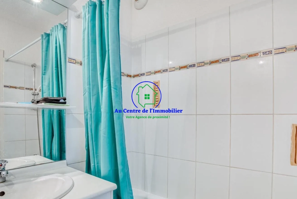 Appartement T2 avec terrasse et piscine à Estillac 