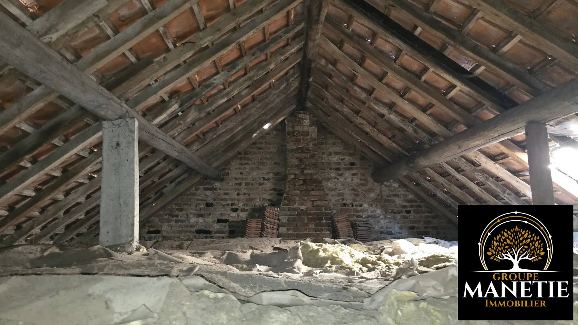 Longère à rénover à Lecluse - Corps de ferme avec dépendances et terrain constructible 