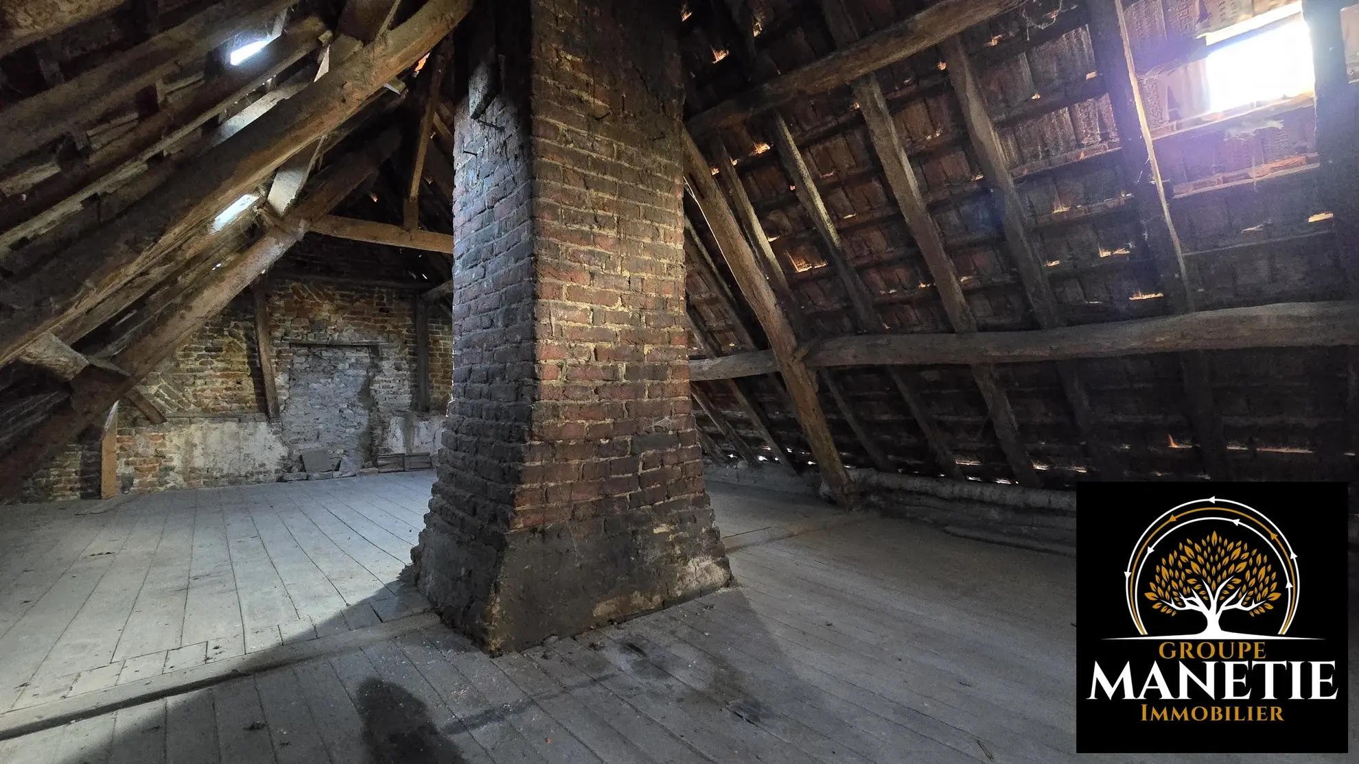 Longère à rénover à Lecluse - Corps de ferme avec dépendances et terrain constructible 