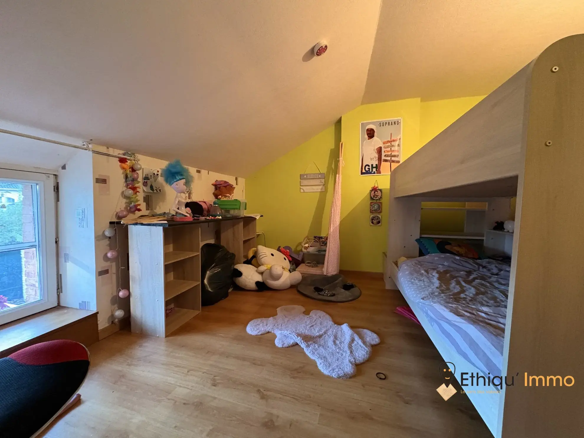 Maison de village à Arrentières – Rénovée, 3 chambres, cour, court délai de disponibilité 