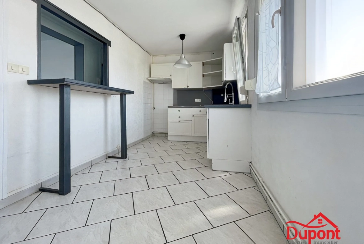 Appartement 2 chambres avec balcon et cave à Saint Quentin - Quartier Remicourt 